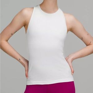 Swiftly Tech High-Neck Tank Top 2.0
Race Length